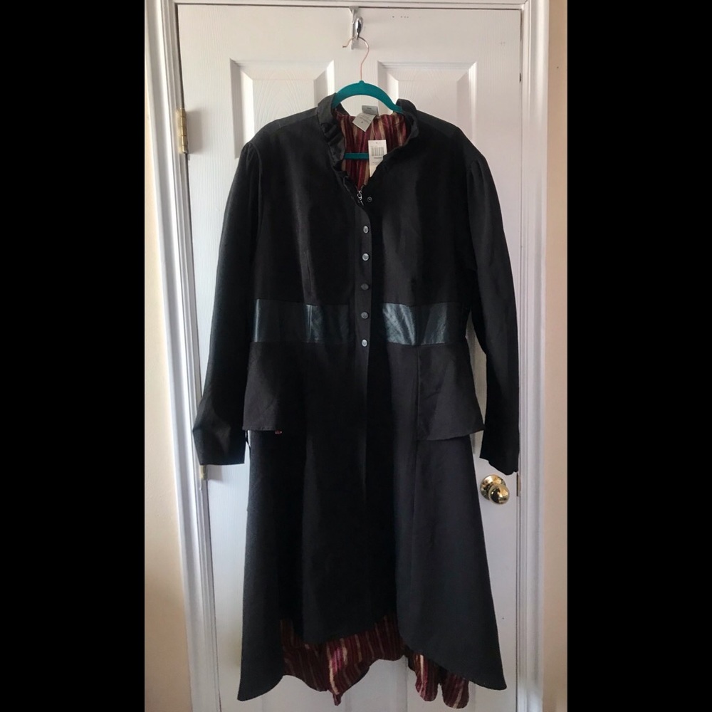 Torrid size 4 Red Queen long coat
